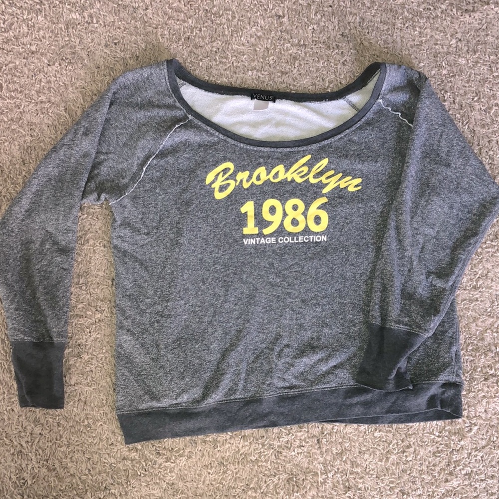 Venus sweatshirt